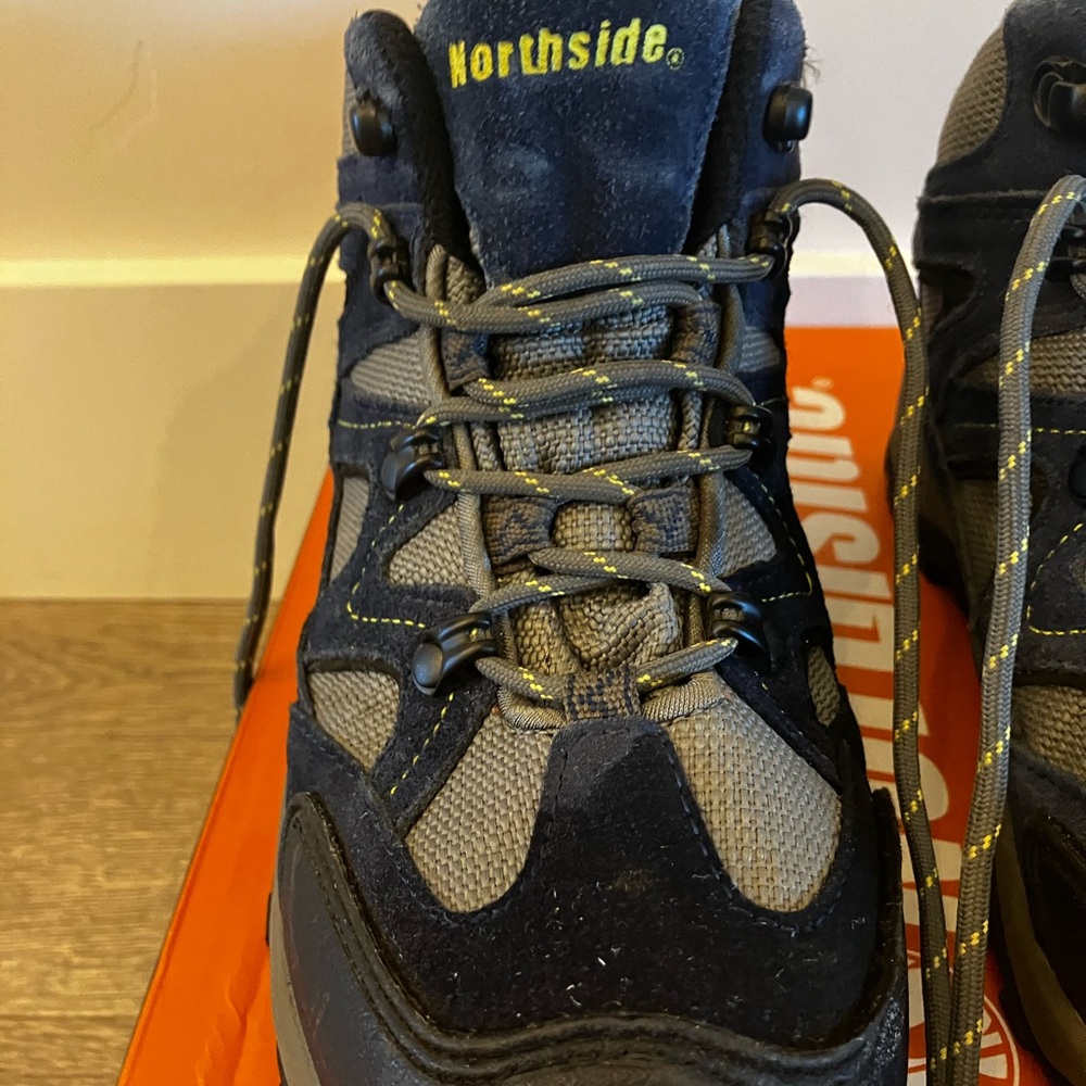 Northside Boy’s Navy/Volt Hiking Waterproof Boot 314907B489 - Picture 5 of 14